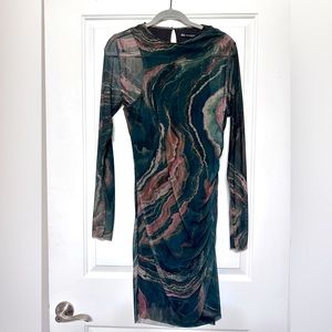 Zara print length sleeve dress in tulle size XL